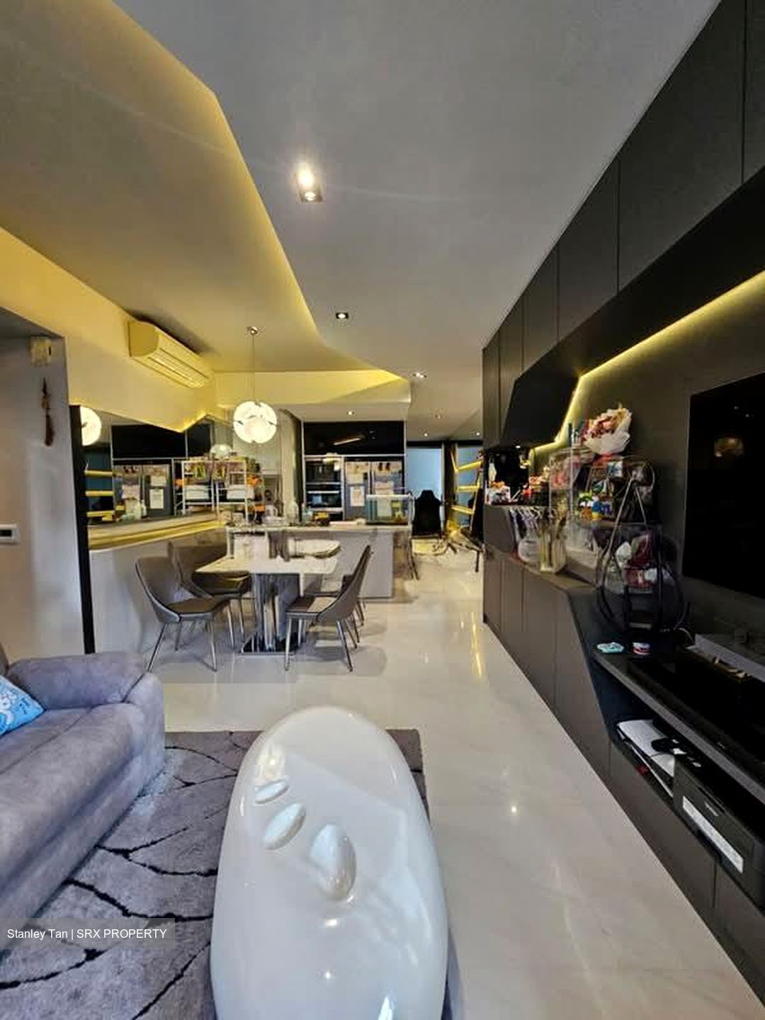 SilverSea (D15), Condominium #570457921